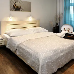 andel-apartments-praha.praguehotelsweb.com/