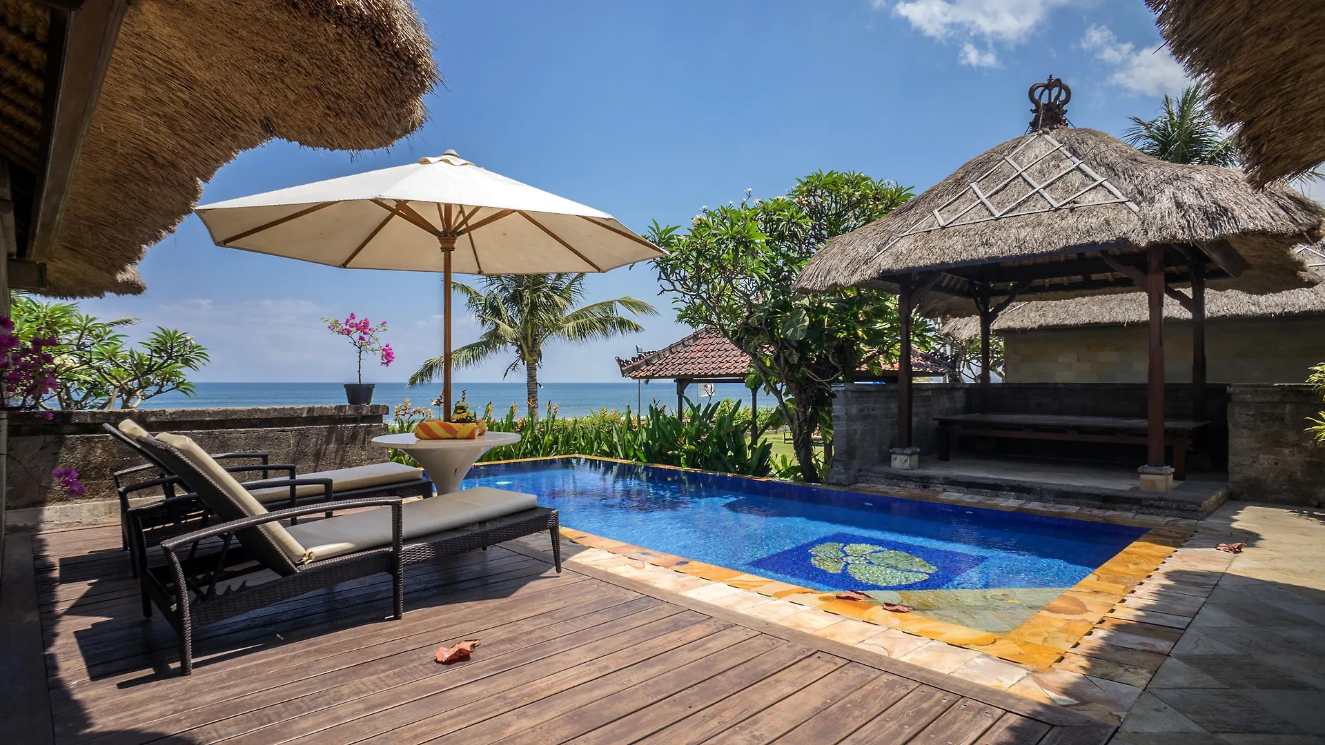 Balisani Suites Hotel Kerobokan  4*, Kerobokan (Bali)